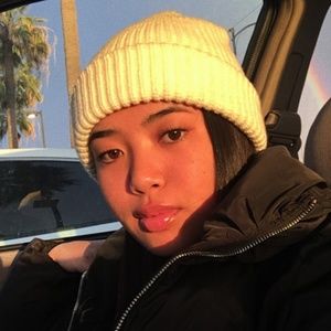 Meet your Posher, Kitrina